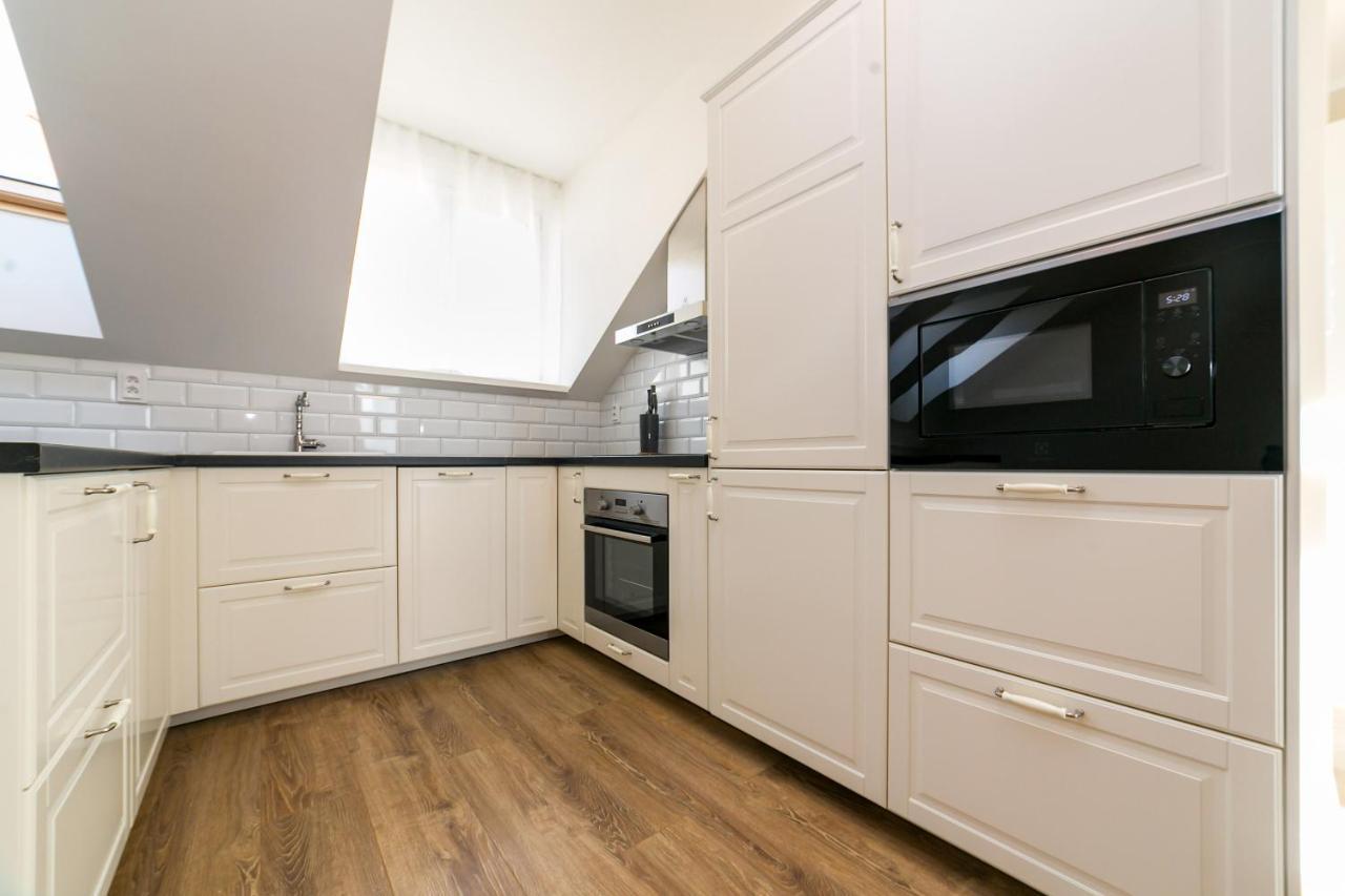 New Apartment 6 - Self Check In, Free Parking Bratislava Exteriör bild