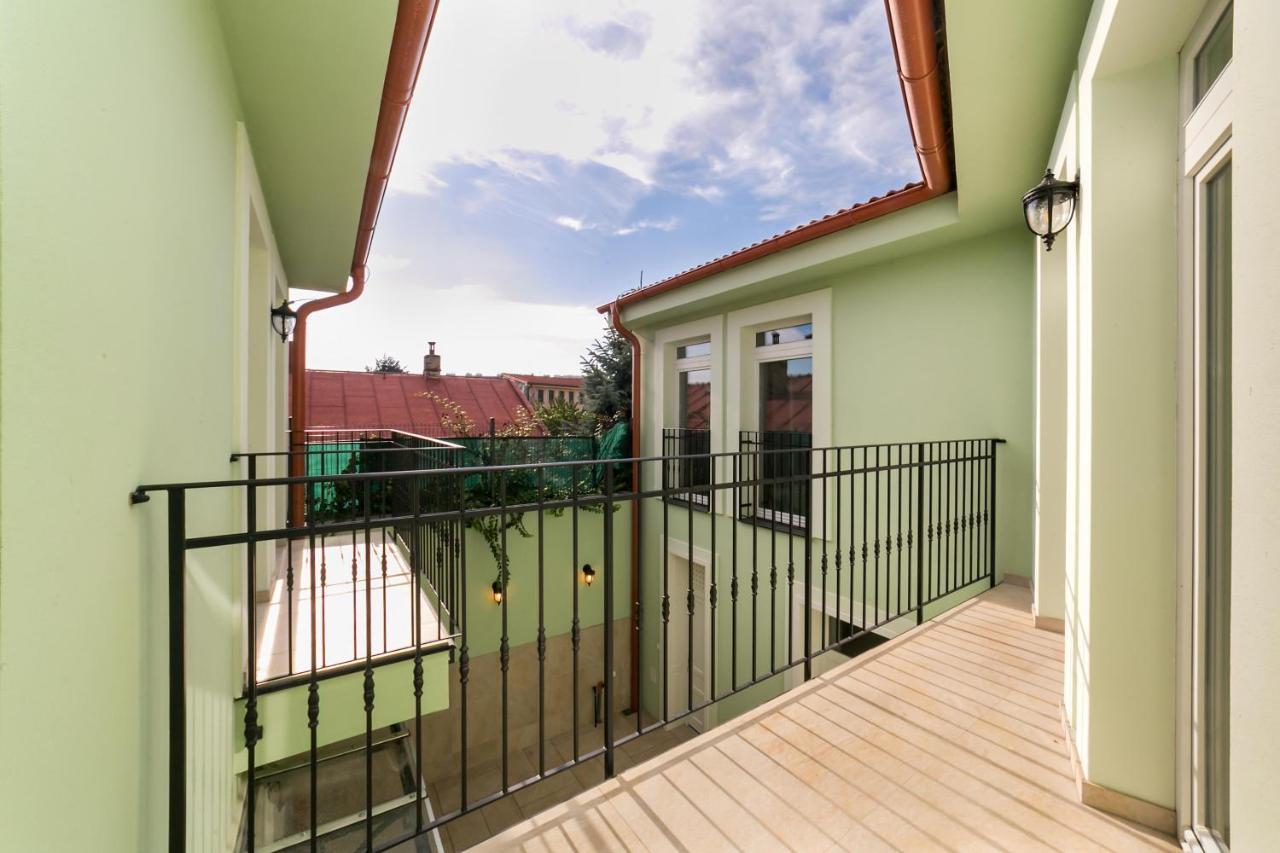 New Apartment 6 - Self Check In, Free Parking Bratislava Exteriör bild